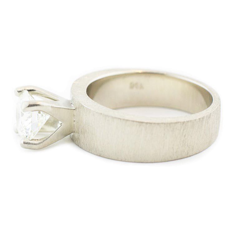 Thick white gold ring hotsell