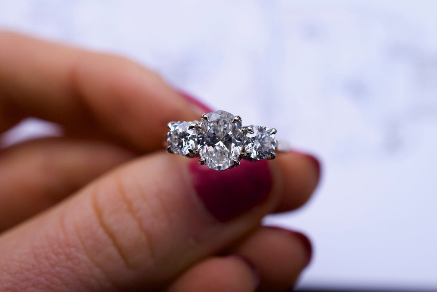 How To Remove Dirt From The White Gold Diamond Ring