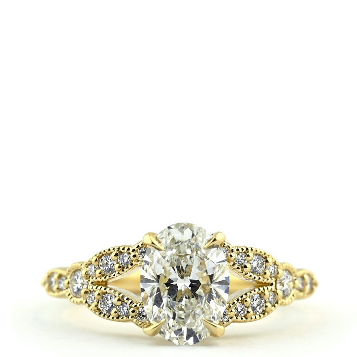 Diamond Engagement Ring with Scalloped Band